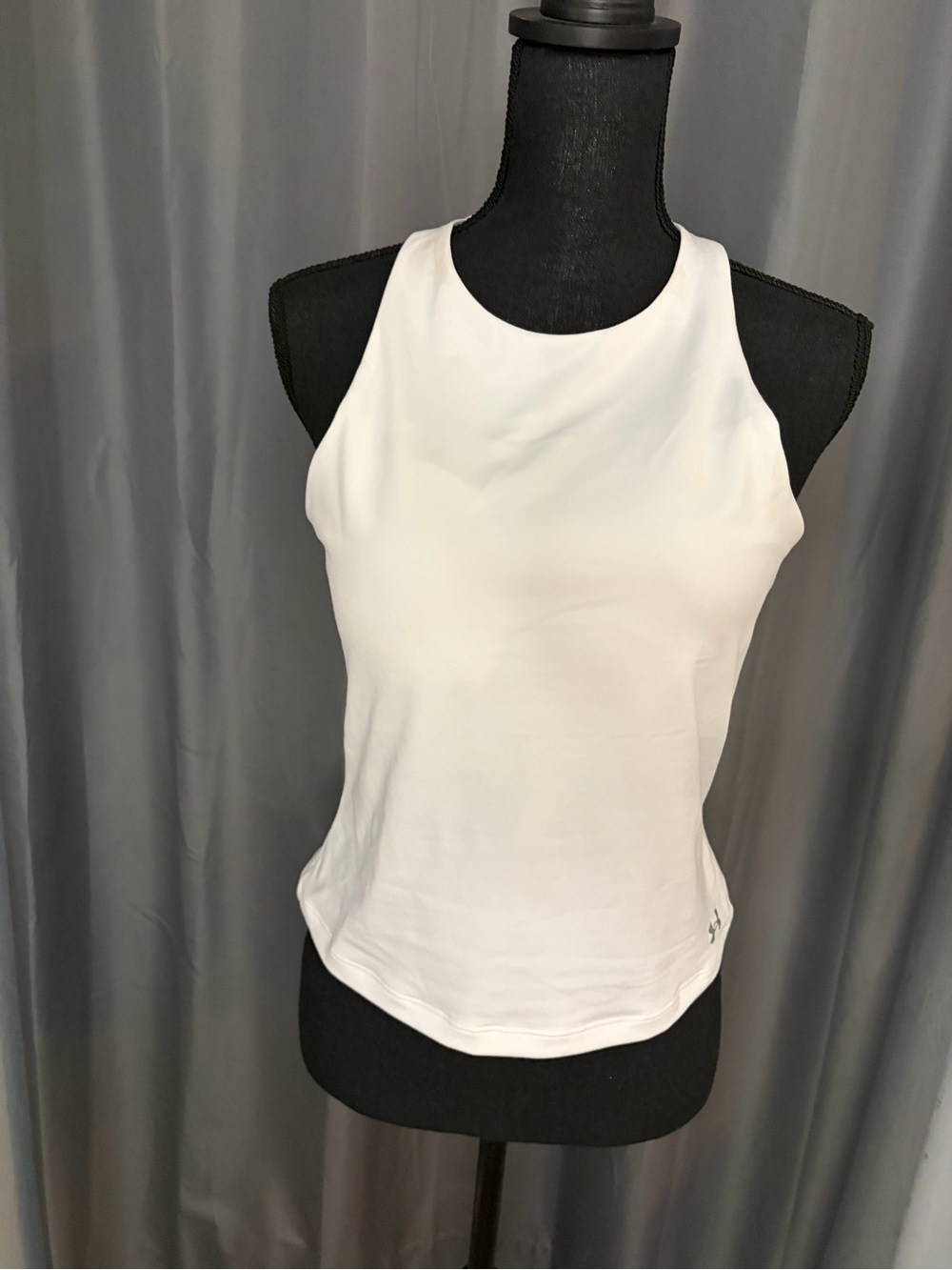 196. Under Armour Women's White Racerback Tank Top, Size Large